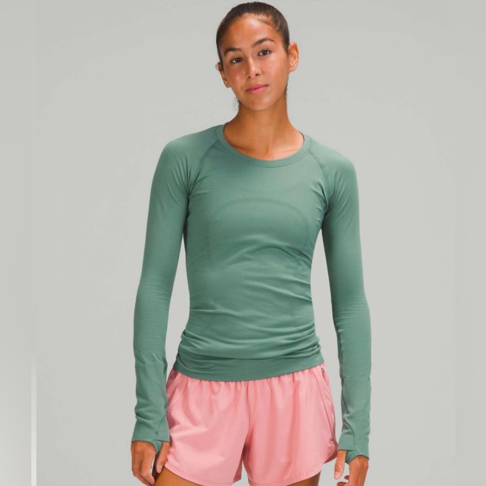 🍋 NWOT Long Sleeve Lululemon Swiftly Tech 2.0 *regular length